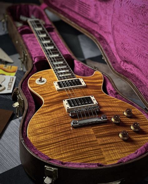 Les Paul Guitars Gibson Les Paul Playing Guitar Zone Collection