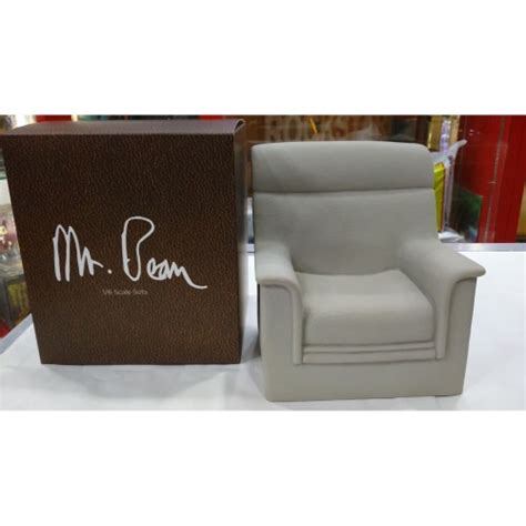 Jual Dam VTS Flagset Sideshow Verycool Enterbay Hot Toys ZCWO Mr Bean Sofa Jakarta Utara