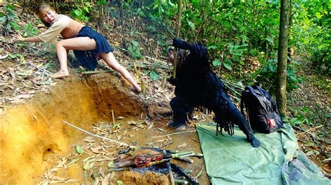 Living Off Grid Solo Bushcraft And Camping In The Forest While Grilling Meat I Met A Forest Man