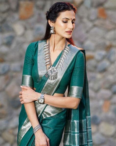 20 Banarasi Saree Blouse Designs Latest Unique For Your Silk Sarees