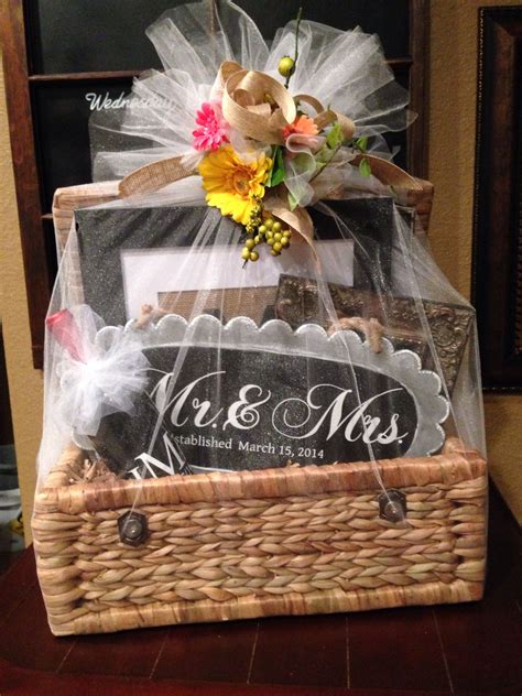 20 Best Wedding T Basket Ideas Home Inspiration And Ideas Diy