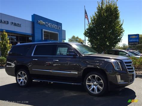 2017 Dark Granite Metallic Cadillac Escalade Esv Luxury 4wd 116167173