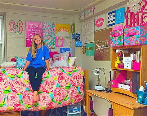 Lilly Pulitzer Dorm Room Preppy Dorm Room Preppy Bedroom Dorm Room