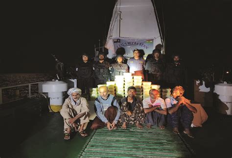 Icg And Ats Jointly Seize 425 Cr Worth Drugs From Iranian Boat Off Okha Coast In Gujarat