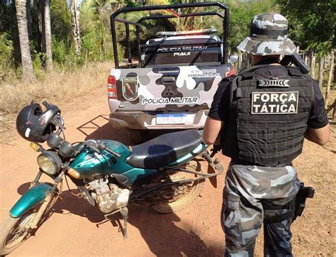 Família é feita refém e vítima é ferida durante assalto no Norte do