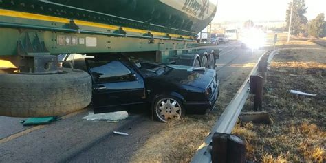 Two Injured In N1 Western Bypass Crash Za