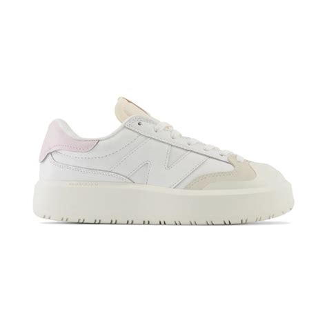 Baskets New Balance 302 Beiges Et Roses DM Sports