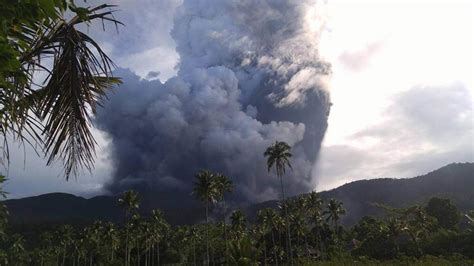 Bulusan Volcano Eruption This Afternoon No Direct Danger News From