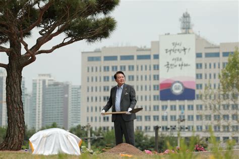 국빈방미 효과 있었나 尹 지지율 3p 오른 33tk도 상승 흐름 영남일보 사람과 지역의 가치를 생각합니다