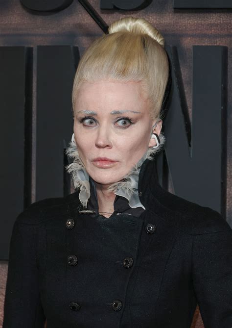 The hidden history of the guaridna family name was uncovered 32