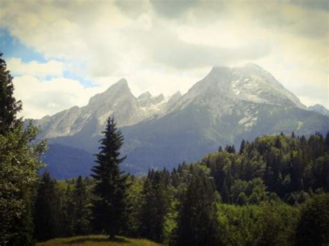 Stellungsbau Mit Blick Auf Den Watzmann