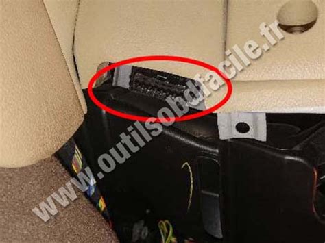 OBD Stecker In Jaguar XJ X300 X308 X350 X358 1994 2009 RHD