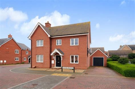 Potter Meadows Bedford 3 Bed Detached House £350 000