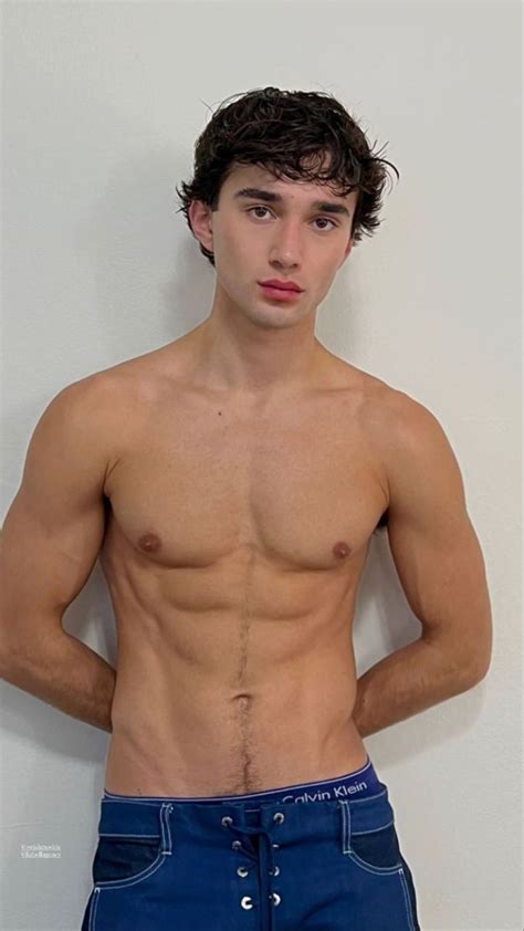 Male Model Body Lean Body Men Sensual Skinny Guys Boy Models Ideal