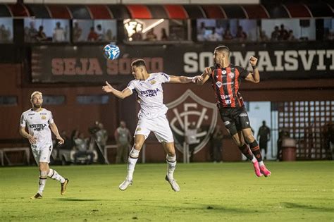 Criciúma x Vitória onde assistir ao vivo grátis e escalações