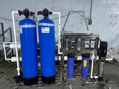 1000 LPH Stainless Steel Reverse Osmosis Plant RO Capacity 2500 Ltr