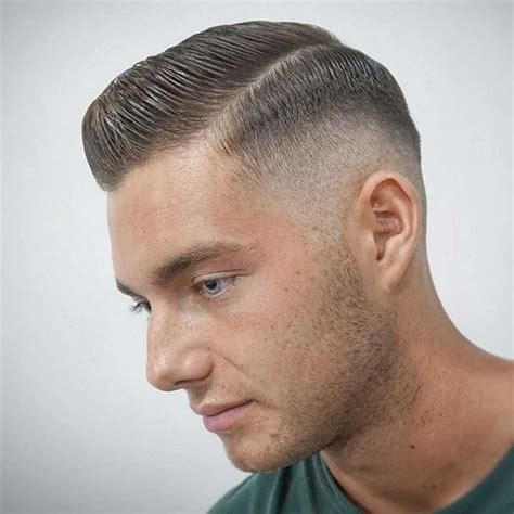 Best Comb Over Haircuts With Taper Fade Undercut Comb Over