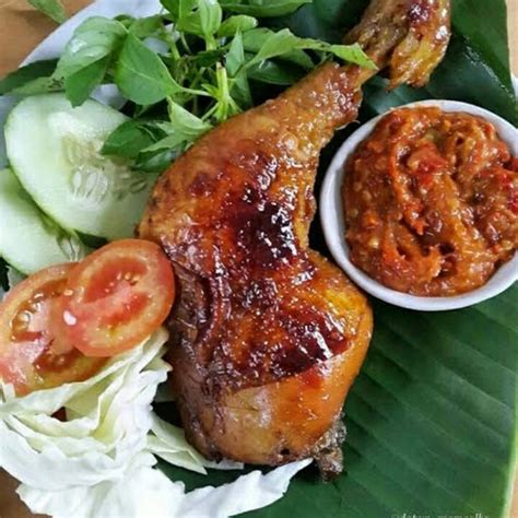 Gambar Ayam Goreng Lalapan 58 Koleksi Gambar