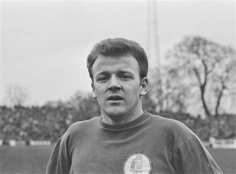 The Stunning Photos Of Billy Bremner On 23rd Anniversary Of Leeds