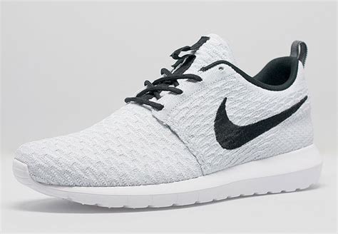 Nike Roshe Flyknit Men Shop Bellvalefarms