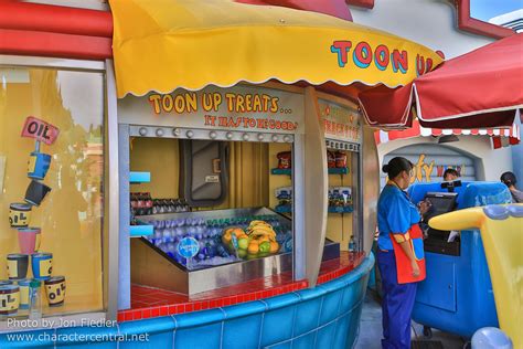 Toon Up Treats At Disney Character Central