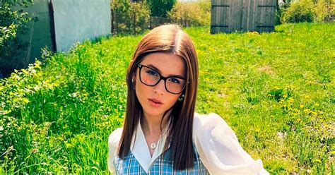 Roksana W Giel Pokaza A Si W Bikini Jej Odwa Ny Wizerunek Wzbudza Oburzenie