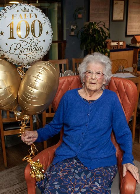 Born And Bred King S Lynn Woman Celebrates Her 100th Birthday With Loved Ones