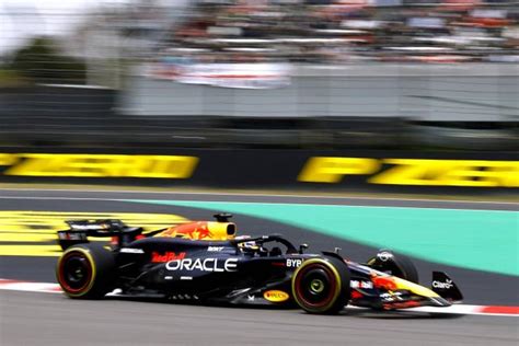 GP Du Japon Max Verstappen Signe La Pole Du Grand Prix Du Japon