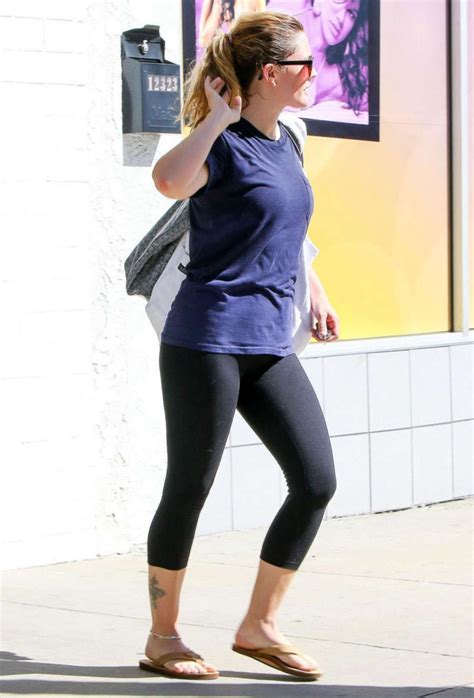 Drew Barrymore In Tights Heads To The Gym In Studio City GotCeleb