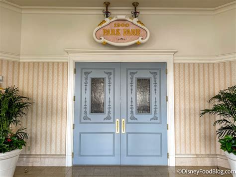 FULL LOOK At The NEW Characters At 1900 Park Fare In Disney World The