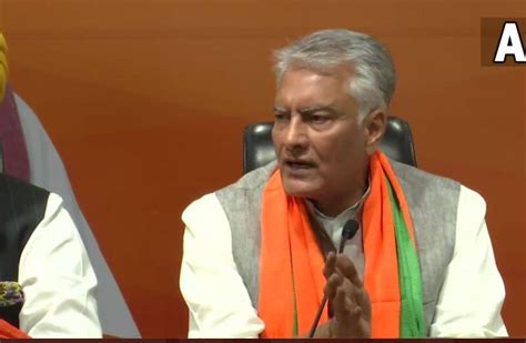 Bjps Sunil Jakhar May Open New Front Against Congress In Punjab