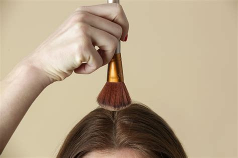 Shampoing Sec Maison Une Recette Facile Pour Blondes Et Brunes