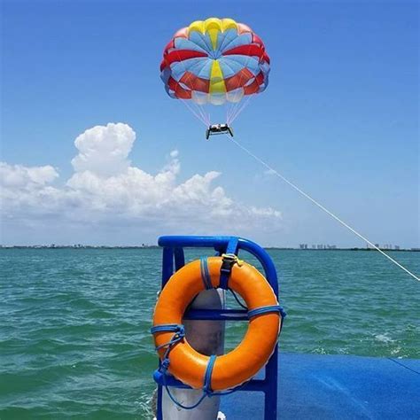 Enjoy The Safest And Most Memorable Parasail Experience In Cancun With