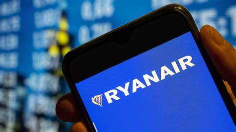 Qué Hacer Si Ryanair Cancela Tu Vuelo Por La Huelga Compensación Y Cómo Reclamar