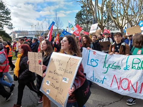 Direct Grève du 7 mars une manifestation XXL à Dieppe