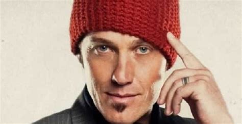 TobyMac Biography - Facts, Childhood, Family, Birthday of Rapper ...