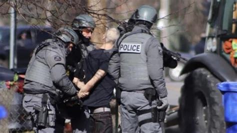 Op Ration Polici Re Gatineau Un Suspect Arr T Radio Canada Ca