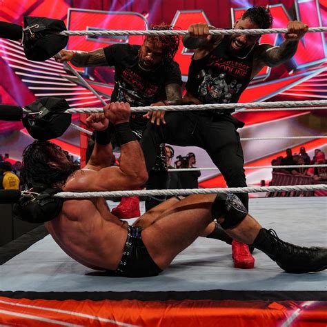 Wwe Raw Results In Pics Bobby Lashley Returns To Defend The United