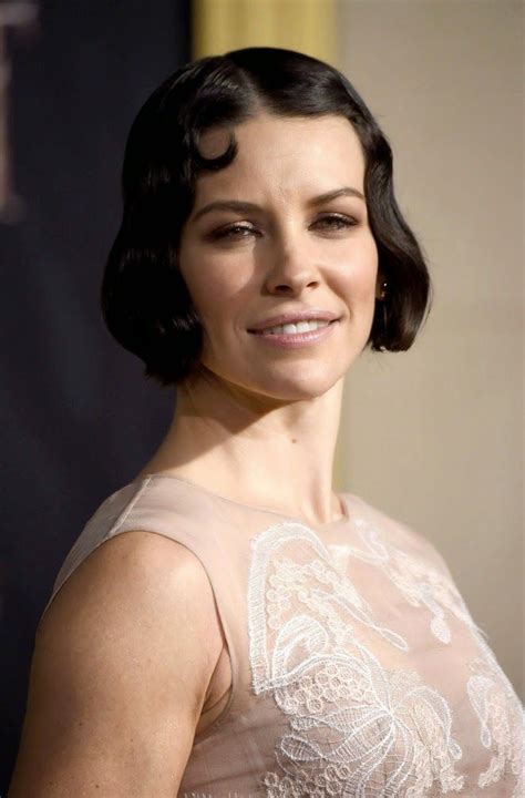 Evangeline Lily In A Sheer Lace Gown At The Hobbit The Battle Of The