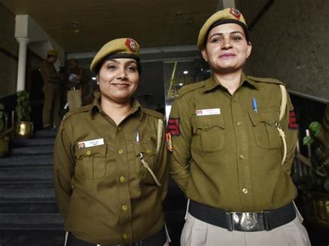 Swift Action Two Woman Cops Take On Stalker To Save Student In Delhi