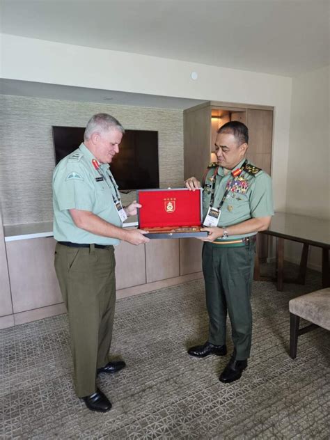 Strengthening Bilateral Relations At Lanpac Malaysian Army Chief