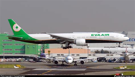 B Eva Air Boeing Aler Photo By Huangchengjen Id