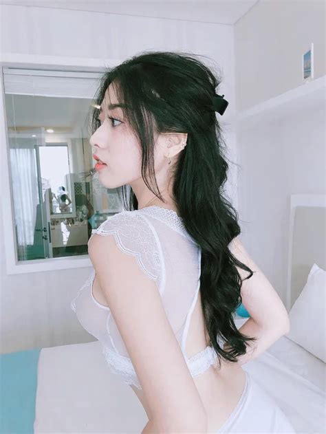 Hot girl Thái Ngọc San nude sexy vòng quyến rũ đầy mê hoặc