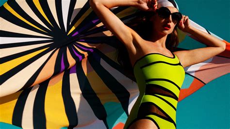 25 Coolest Beach Wear Outfits For Women The Wow Style