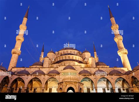 Blue Mosque Sultan Ahmet Camii View From The Forecourt Sultanahmet