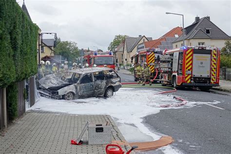 VW geht während der Fahrt in Flammen auf Radio Dresden