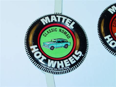 HOT WHEELS REDLINE VINTAGE BUTTON ASSORTMENT W DROP DOWN MENU NICE EBay