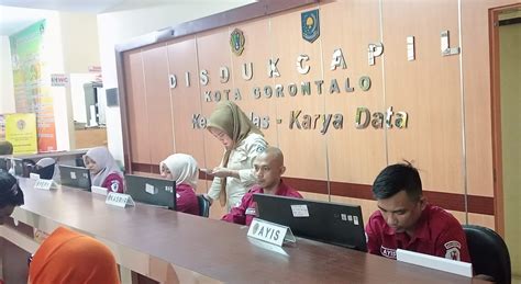 Dukcapil Kota Gorontalo Upayakan Digitalisasi Dokumen Kependudukan