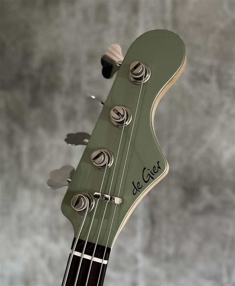 Bebop Meadow Green De Gier Guitars Basses