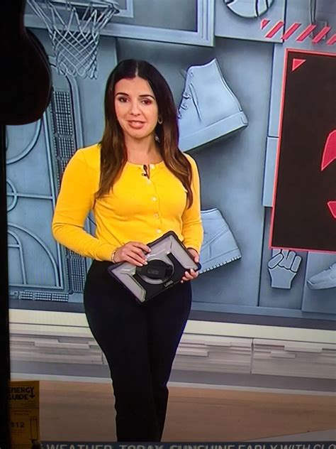 Leila Rahimi NBC Chicago : r/CurvyNewsWomen